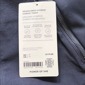 Athleta Headlands Hybrid Cargo Legging in Dark Blue